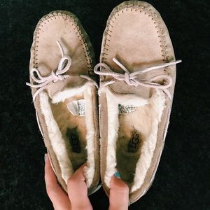 Women’s Ugg Moccasin Slippers - Size 8